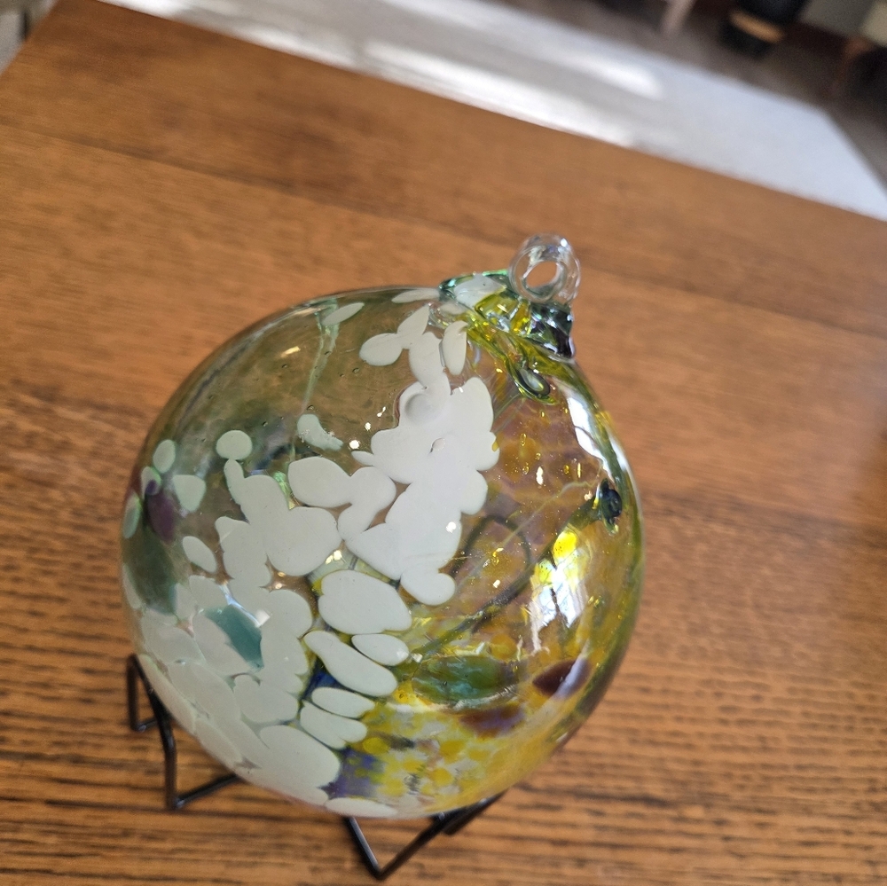 Kitras Hand Blown Art Glass Tree Of Life Enchantment 6" Large Orb Ball Ornament - Picture 5 of 12
